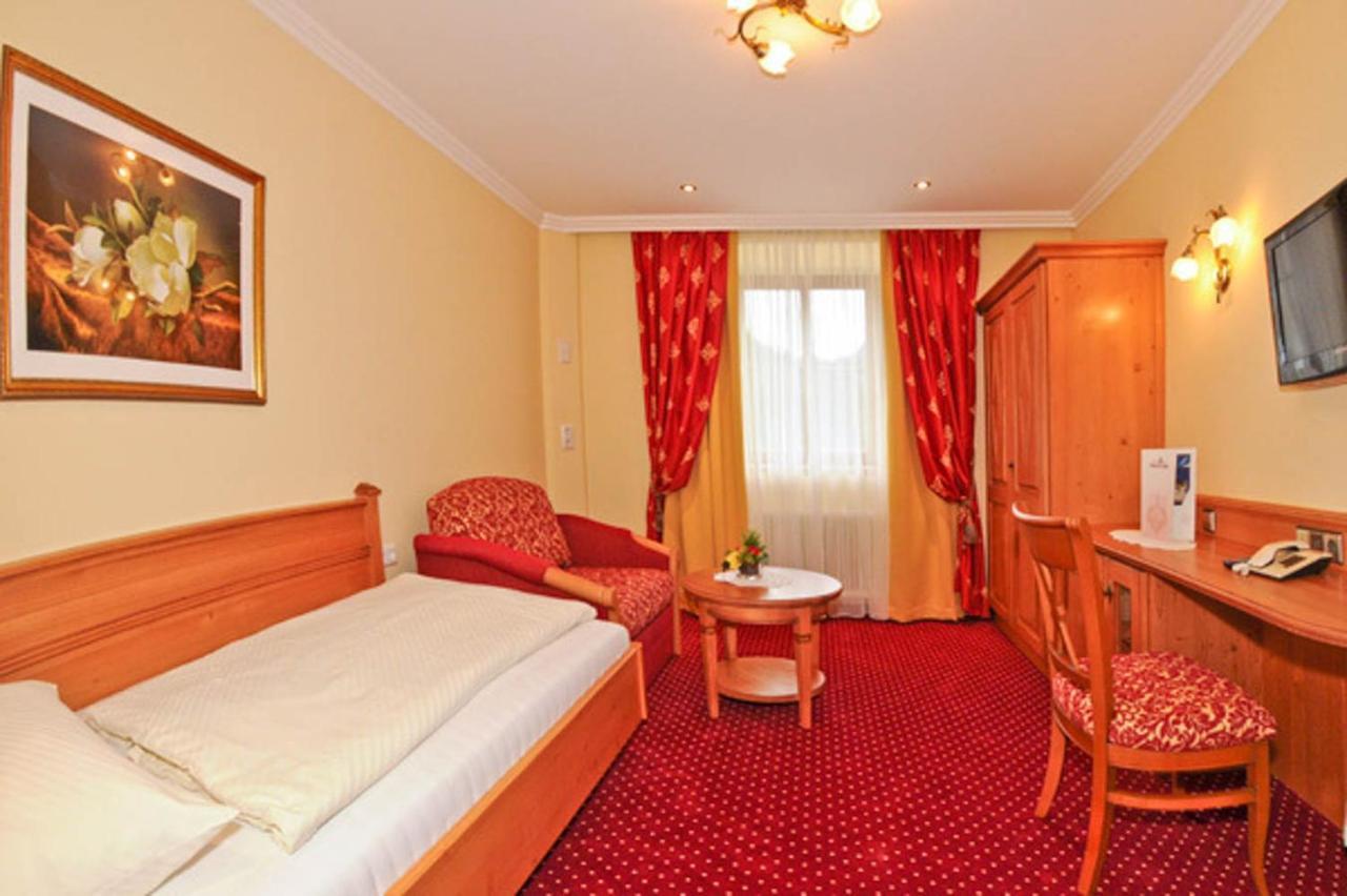 Ferienhotel Gasthof Zur Post 운테르타우언 외부 사진