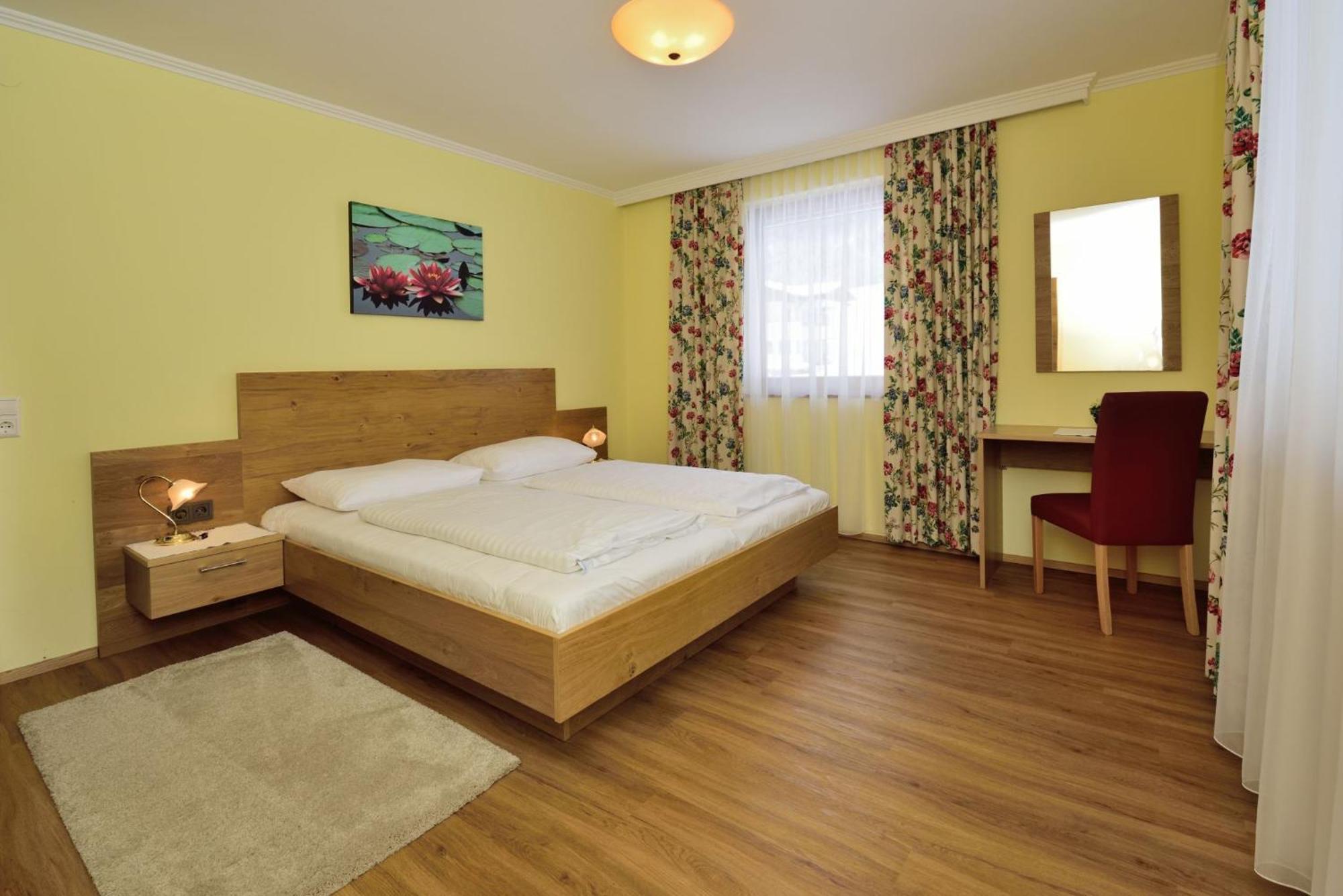 Ferienhotel Gasthof Zur Post 운테르타우언 외부 사진